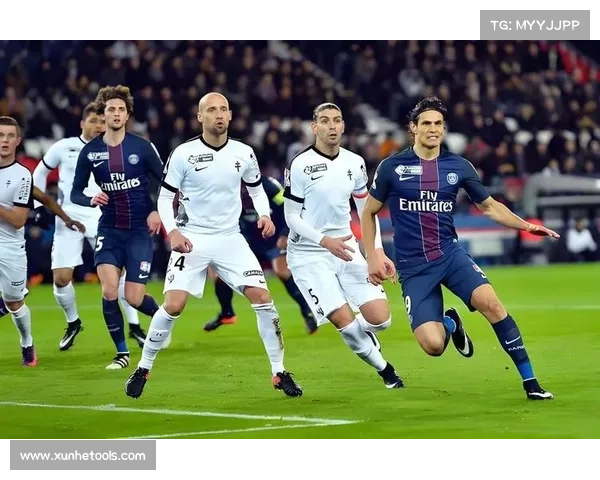 巴黎圣日耳曼与马赛的激烈竞争历史与对决背后的情感与文化对立 巴黎圣日耳曼与马赛的激烈竞争历史与对决背后的情感与文化对立